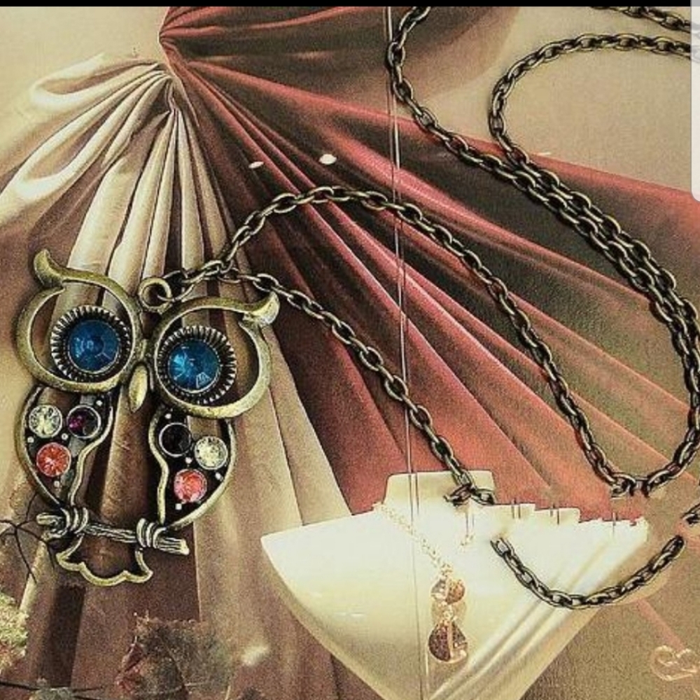 Last 1! Jeweled cutout owl delicate boho necklace - Picture 3 of 7
